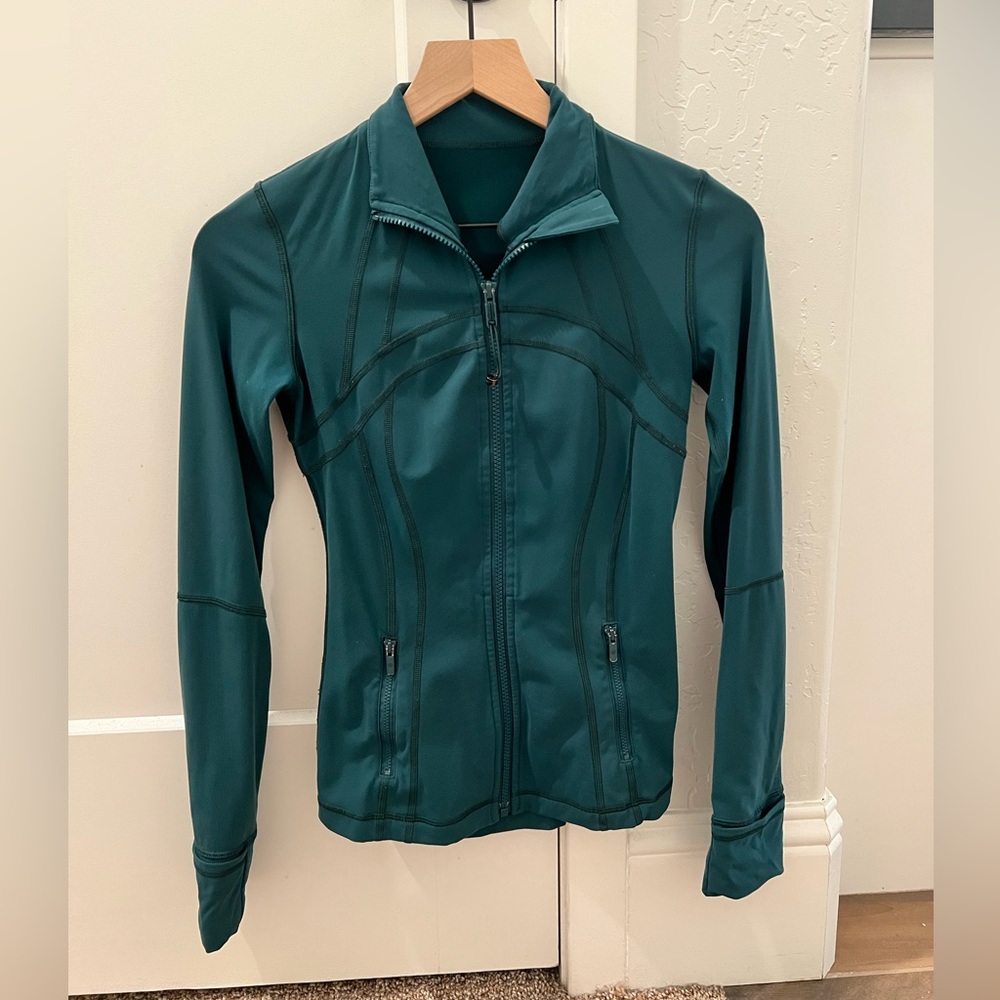 Lululemon green define jacket size 2